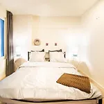 Apartmán Sunny Ground Floor Escape *