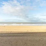 Sunny Ground Floor Escape Apartmán *