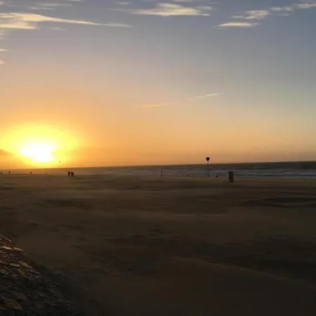 Apartamento Sunny Ground Floor Escape