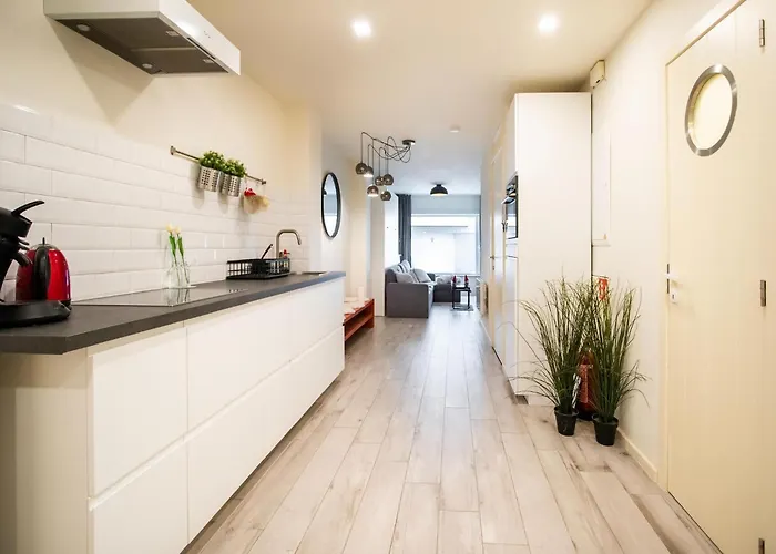 Sunny Ground Floor Escape Apartamento Ostend