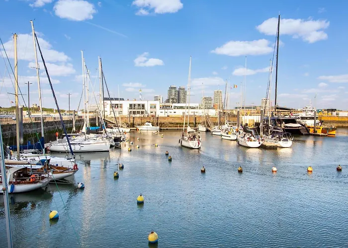 Sunny Ground Floor Escape Apartamento Ostend