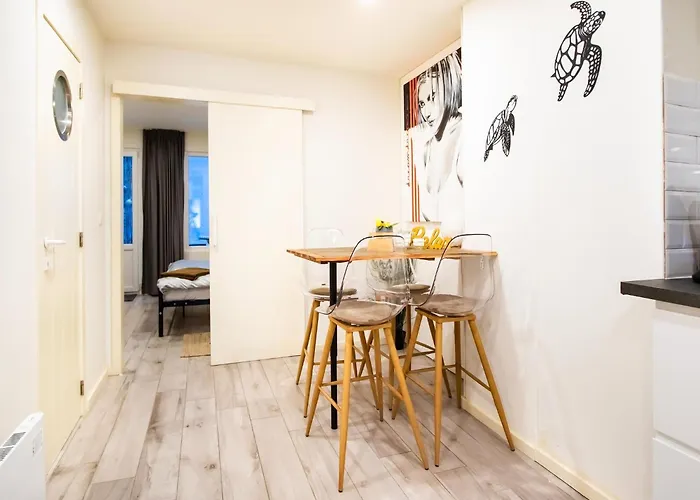 Apartment Sunny Ground Floor Escape