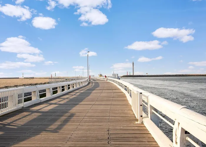 Sunny Ground Floor Escape * Ostend